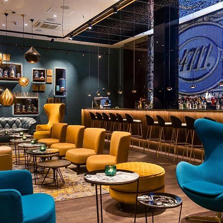 Motel One Koln-Waidmarkt Екстер'єр фото